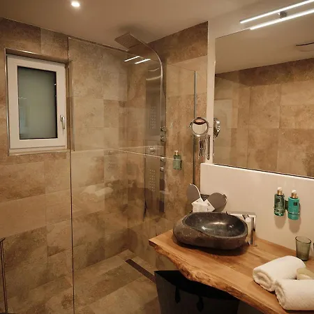 See Moment Appartements Adults Only Saint Wolfgang Exterior foto